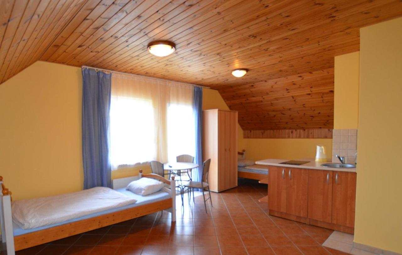 Cztery Wiatry Apartment Jaroslawiec Ngoại thất bức ảnh